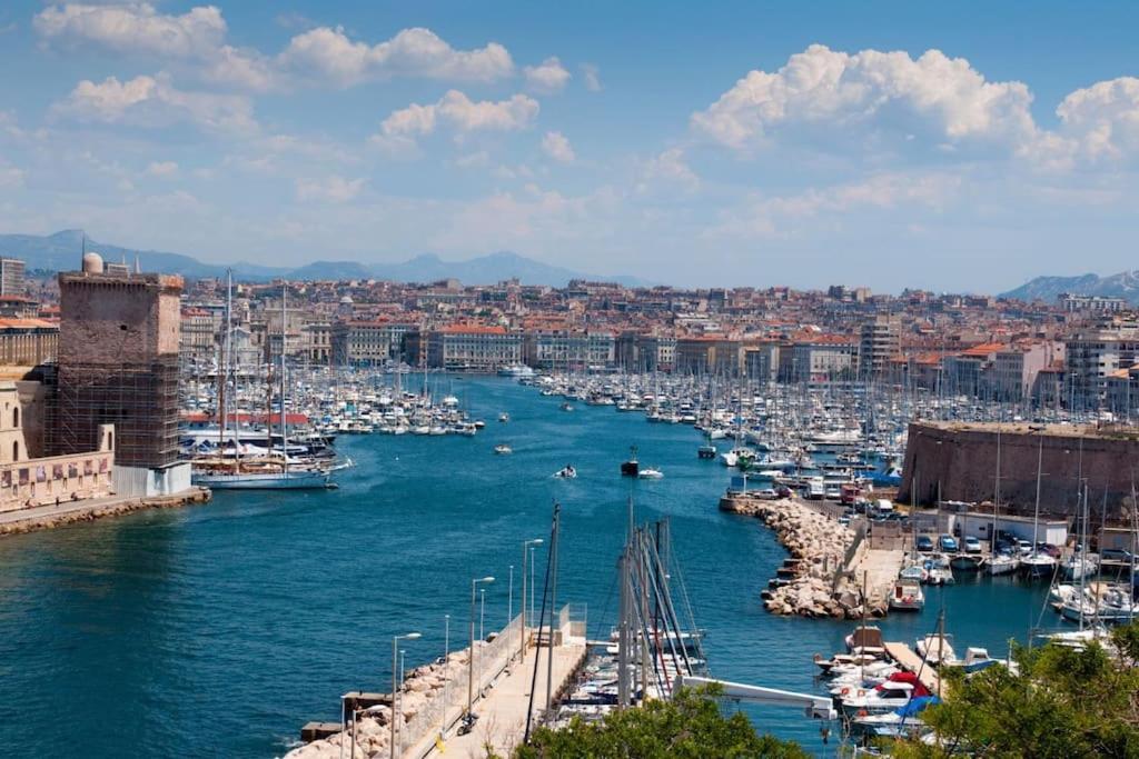 Logement Tres Chaleureux A Marselha Exterior foto