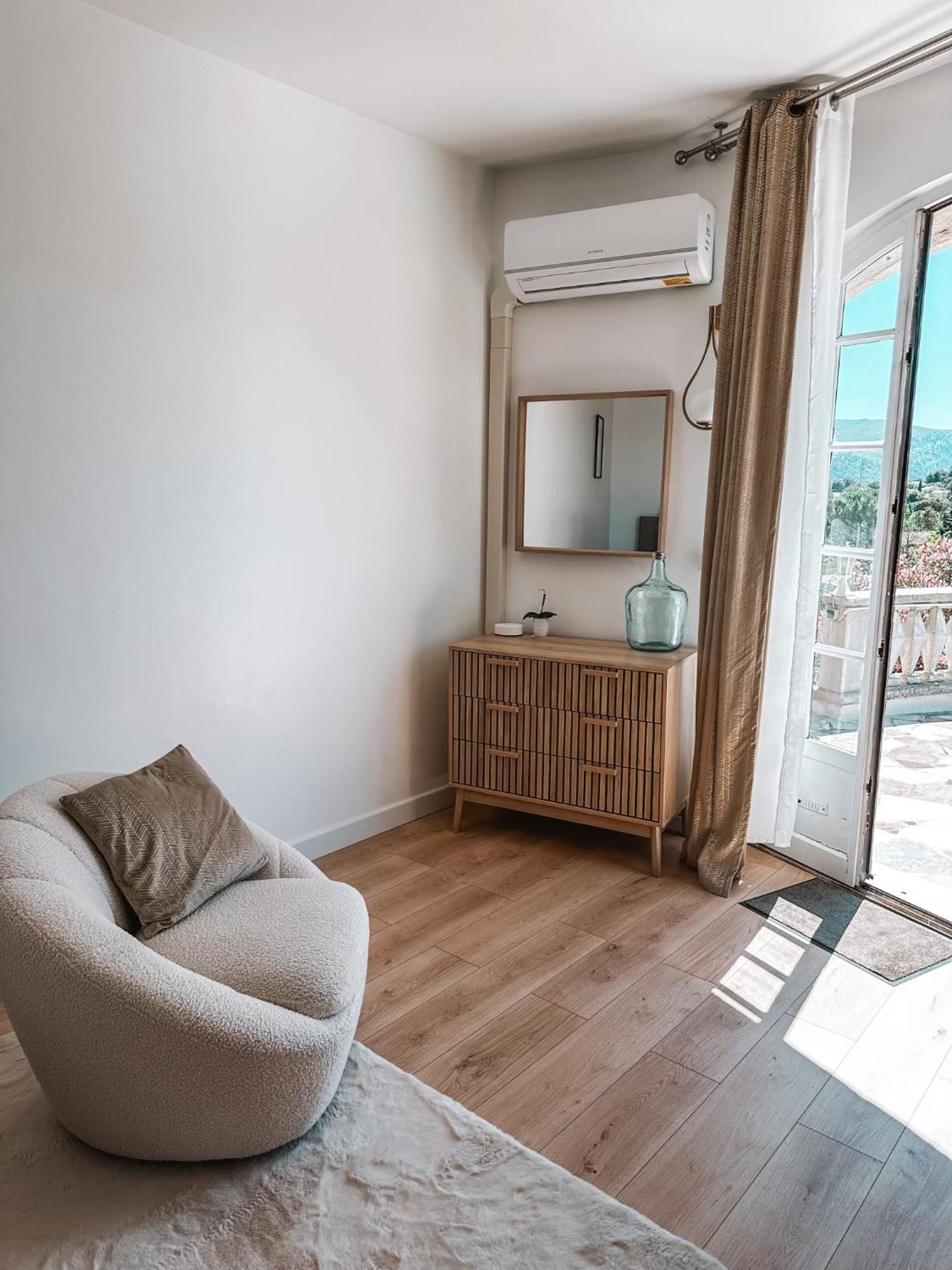 Logement Tres Chaleureux A Marselha Exterior foto